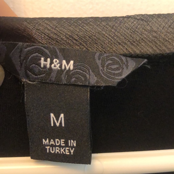 H & M black top - Picture 2 of 8